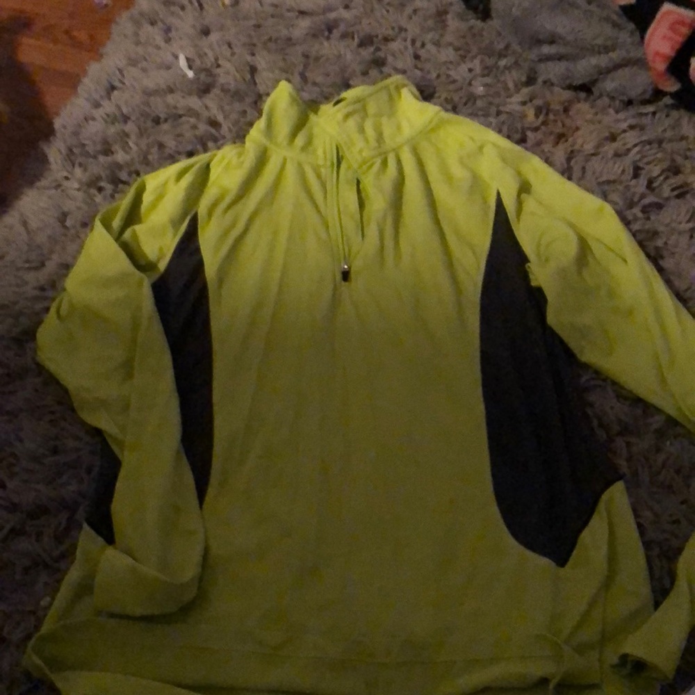 Workout shirt